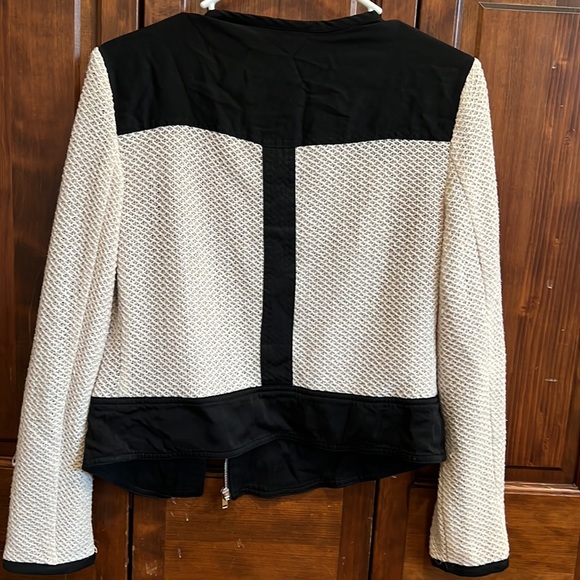 RACHEL Rachel Roy Zip Front Lightweight Sweater / Blazer with Pockets. Size 4. - Picture 4 of 12